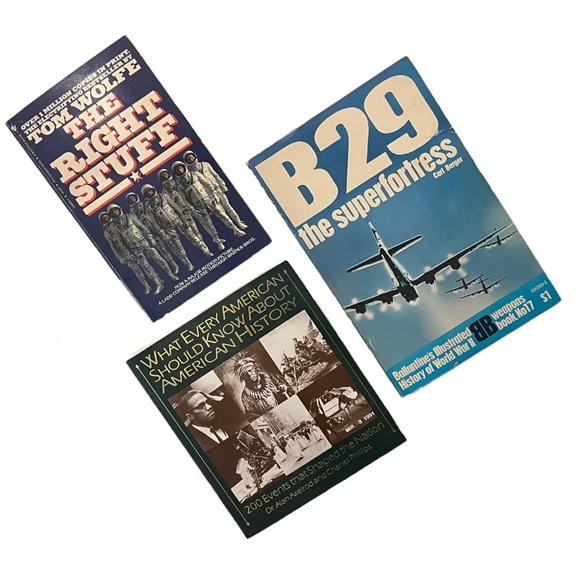 Vintage Other - VTG History Book Trio